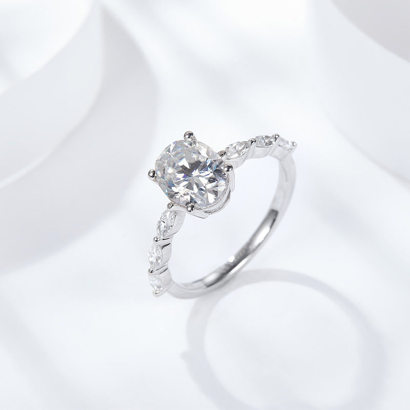 S925 Silver Pigeon-Egg-Shape Simulated Moissanite Diamond Ring