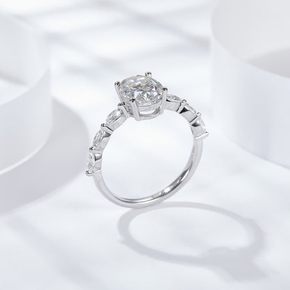 S925 Silver Pigeon-Egg-Shape Simulated Moissanite Diamond Ring